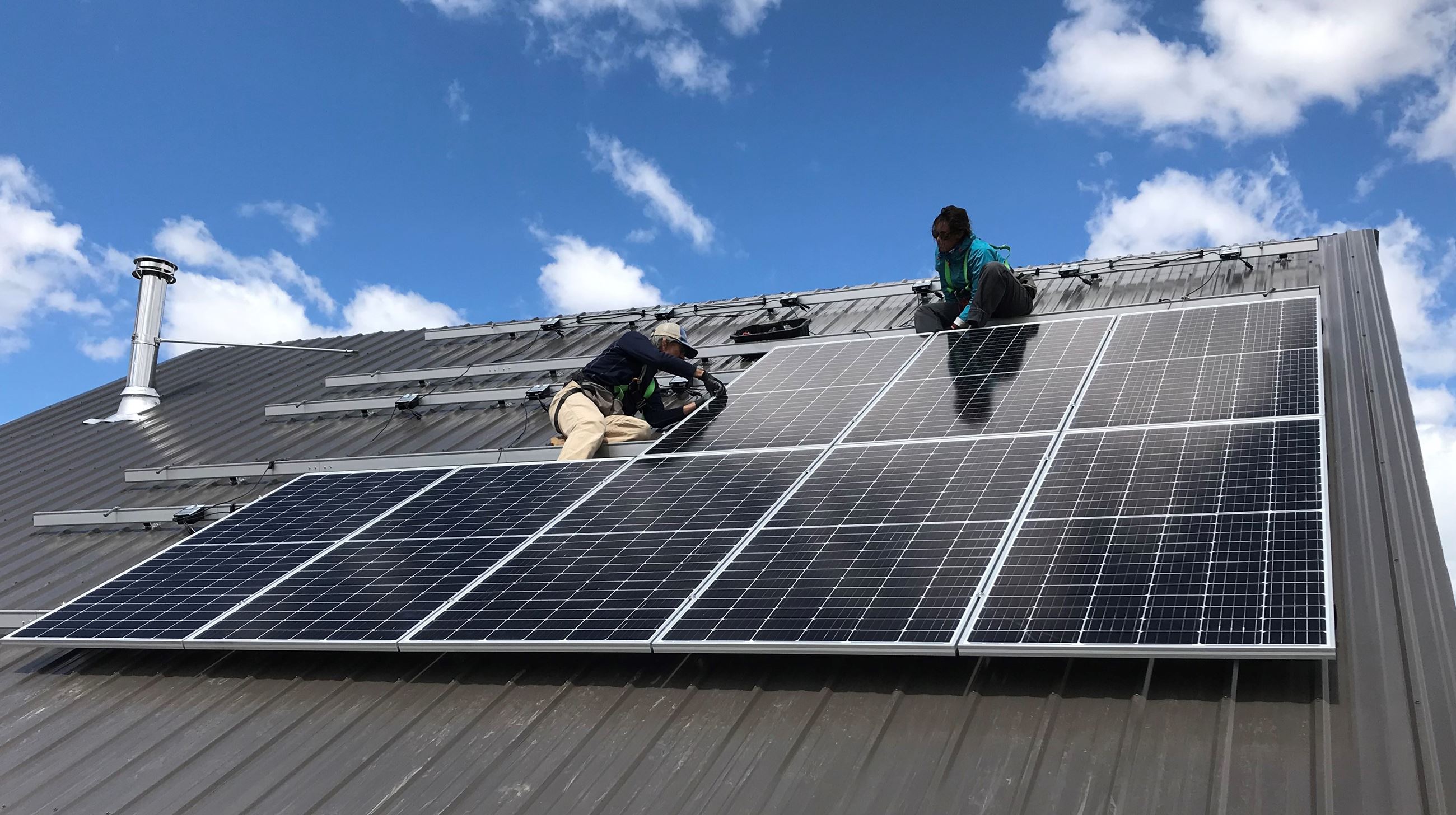Solar install 2 shot courtesy of Brightside Solar