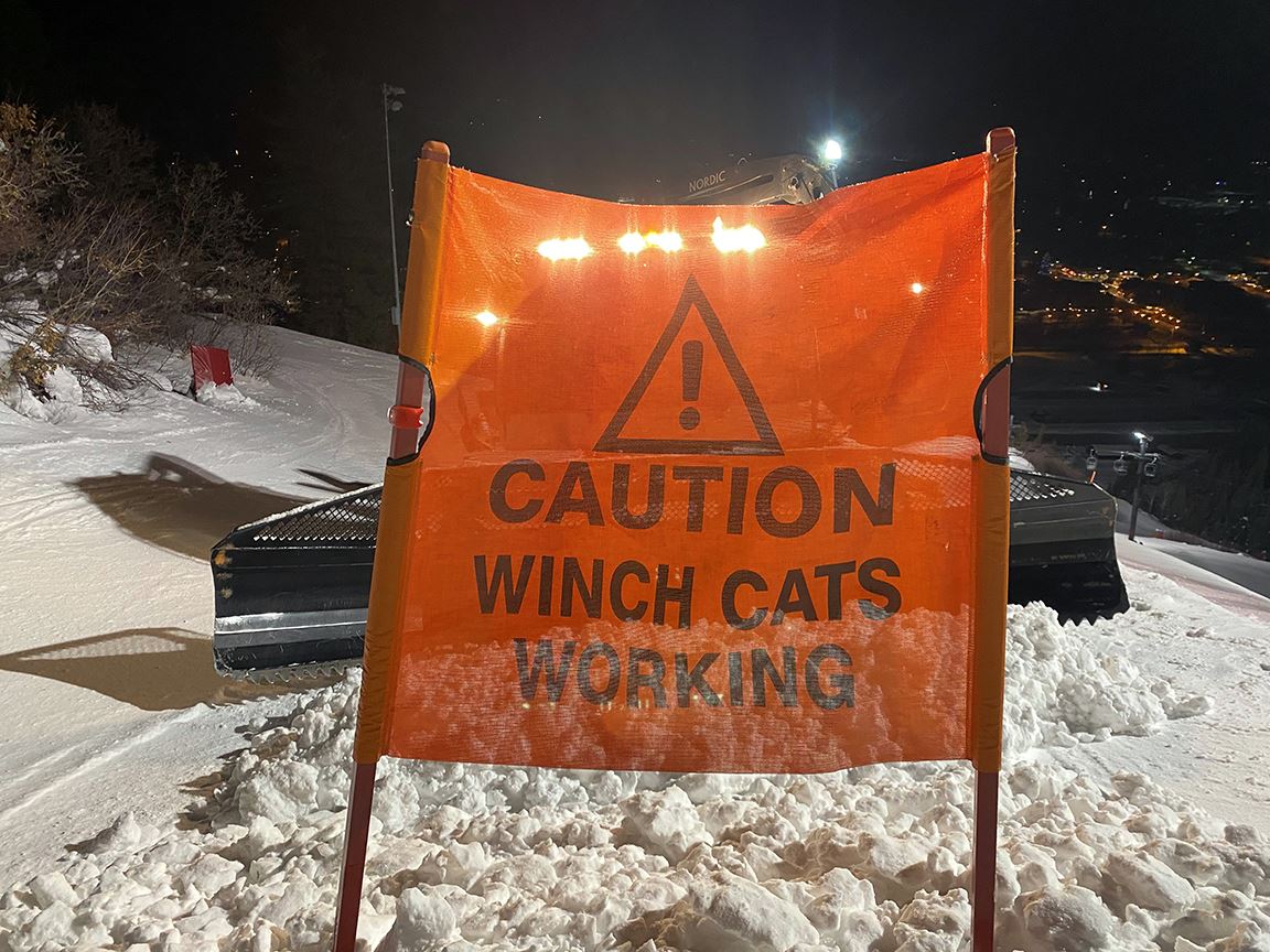 Winch Cat Sign 2