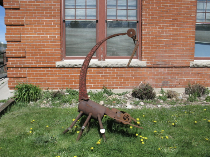 Scorpion sculpture